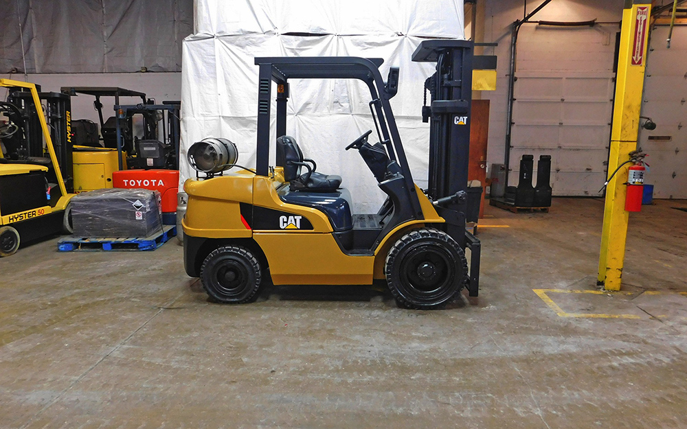  2008 Caterpillar P7000 Forklift on Sale in Kansas