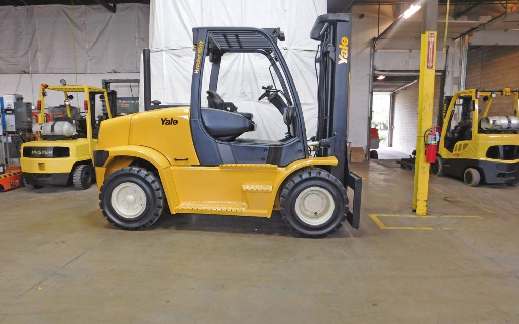  2009 Yale GDP155VX Forklift on Sale in Kansas