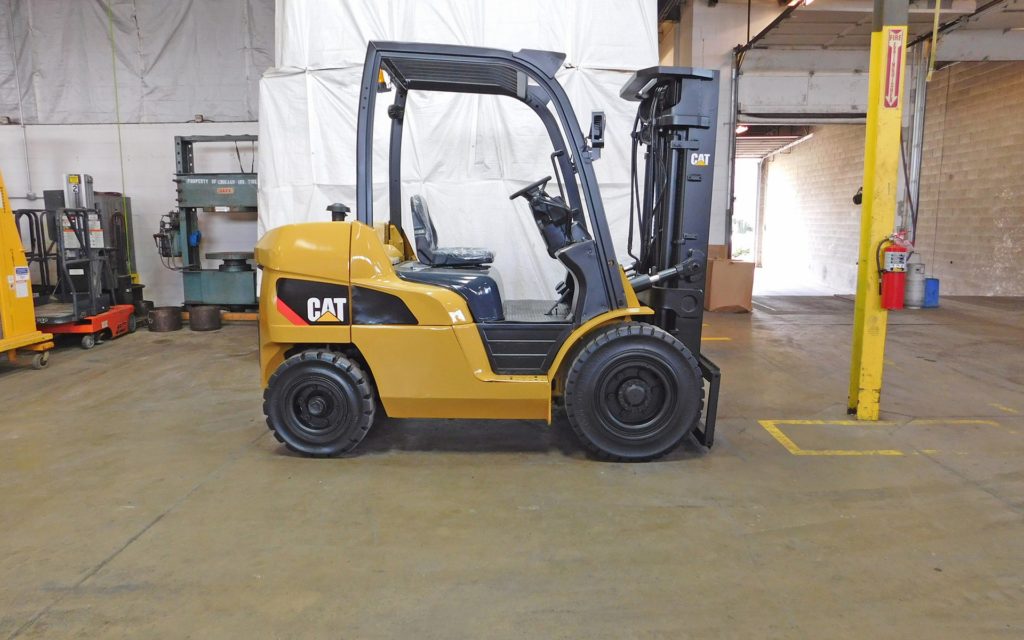  2012 Caterpillar PD8000 Forklift on Sale in Kansas