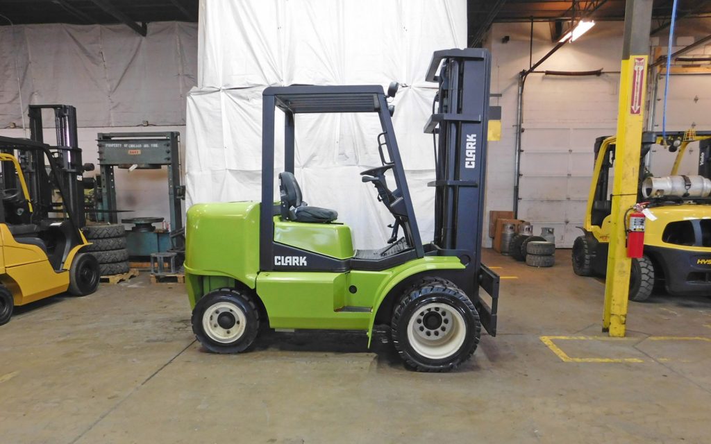  1999 Clark CGP40 Forklift On Sale in Kansas