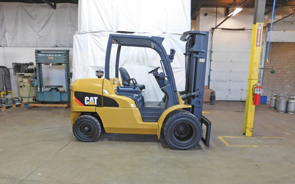  2010 Caterpillar PD10000 Forklift on Sale in Kansas